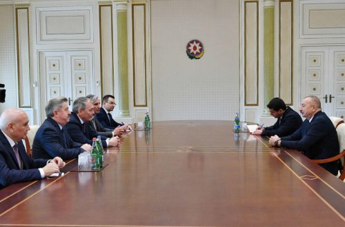 Prezident İlham Əliyev Rusiya Dövlət Dumasının nümayəndə heyətini qəbul edib - FOTO