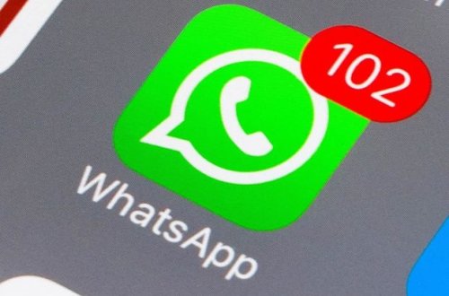 Yetkinlik yaşına çatmayan qıza “WhatsApp”da intim mesajlar yazdı