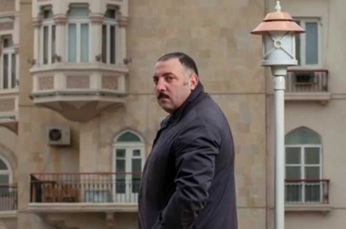 Bəhram Bağırzadə Nikol Paşinyanı belə parodiya etdi - VİDEO