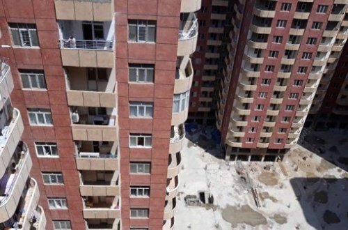 В Баку строительная фирма 