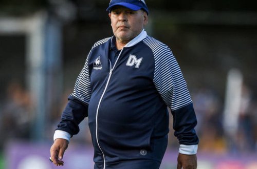 Maradona oyun zamanı narkotik maddə qəbul etdi? – VİDEO