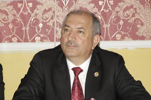 Üç rayonu yarıtmayan Əziz Əzizovdan Prezidentə  – ŞOK DOSYE