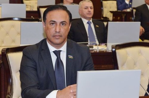 Elman Nəsirovun lider namizəd olması müzakirələrə yol açdı - RƏSMİ