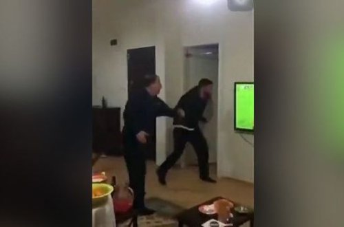 “Qalatasaray” - “Fənərbağça” matçını izləyən ailənin görüntüləri internetdə rekord vurur - VİDEO