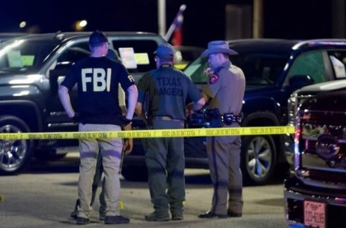 Geyim bazarında atışma: Yaralılar var - FOTO