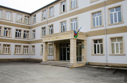 В Азербайджане из-за угрозы коронавируса ограничили массовые мероприятия в средних школах - ФОТО