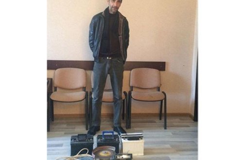 Avtomobillərdən oğurluq edən şəxslər saxlanıldılar