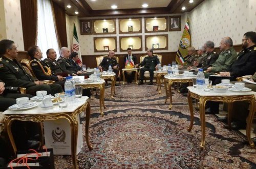 İranlı general Azərbaycanın Müdafiə nazirinin müavini ilə nələri müzakirə etdi?