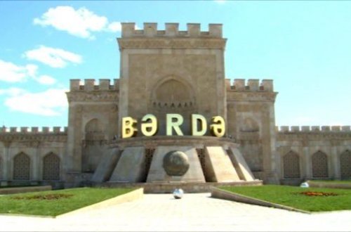 Kollec direktorundan dəbdəbəli toy: Onu Qüdrət Şükürov taleyi gözləyir...