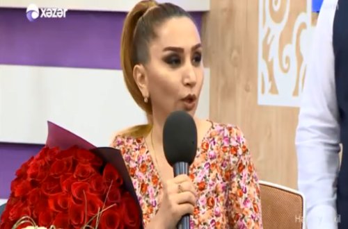 Elnarə efirdə ona göndərilən hədiyyəni RƏDD ETDİ: Əgər məni sevirsənsə... - FOTO