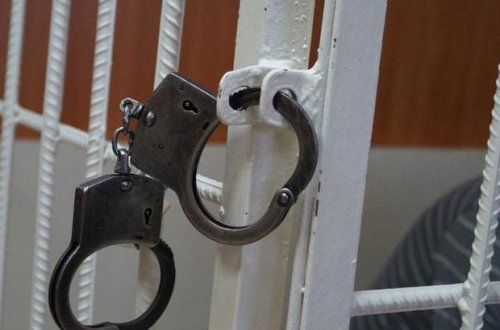 Notariusun evindən 374 min manat oğurlayan şəxslər yenidən məhkəmə qarşısında