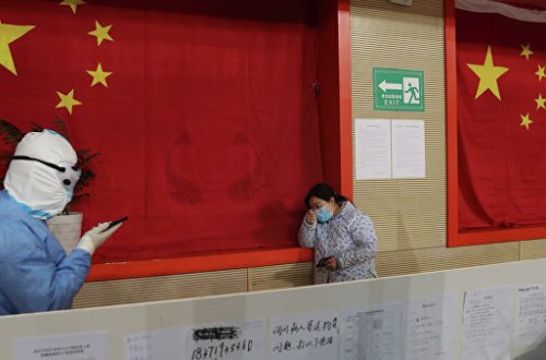 В Китае число жертв коронавируса достигло 2912