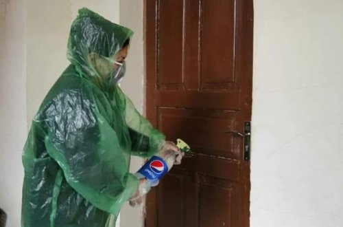 Nazirlikdən məktəbdə “Pepsi” şüşəsindəki maddə ilə dezinfeksiya aparılması barədə RƏSMİ AÇIQLAMA - FOTO