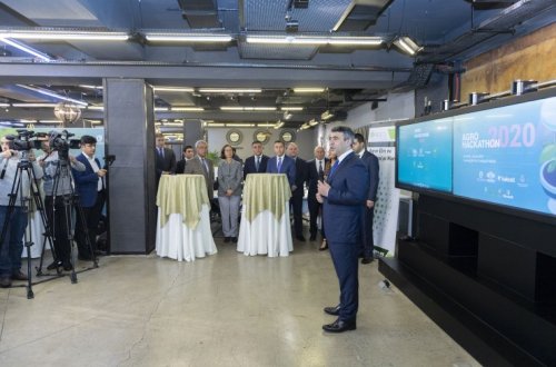 “AgroHackathon 2020” startap müsabiqəsinin qaliblərinin mükafatlandırılması mərasimi keçirilib