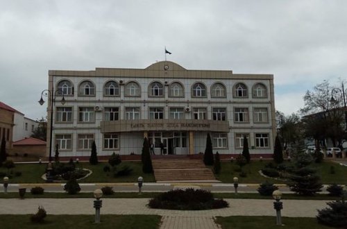 Leriklilər icra başçısından narazılıq edir - 