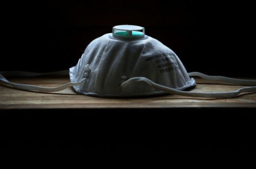 Karantinə alınmış qadın ВМW-yə minib qaçdı