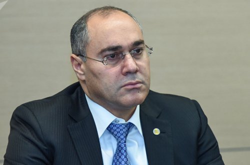 Gömrük Komitəsi QAÇAQMALÇILARIN KEŞİYİNDƏDİR... - İTTİHAM