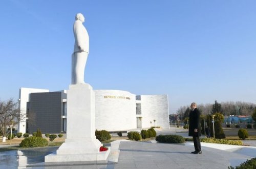 Президент Ильхам Алиев прибыл в Агстафинский район - ФОТО