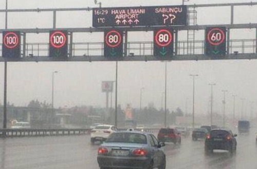 Bakıda magistrallarda sürət həddi endirildi