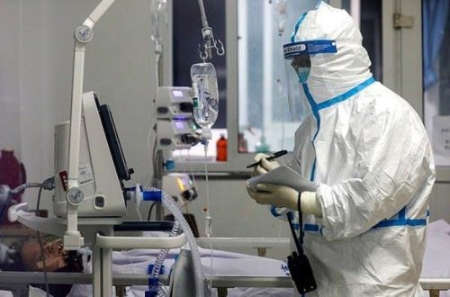 В Китае 101-летний старик одолел коронавирус