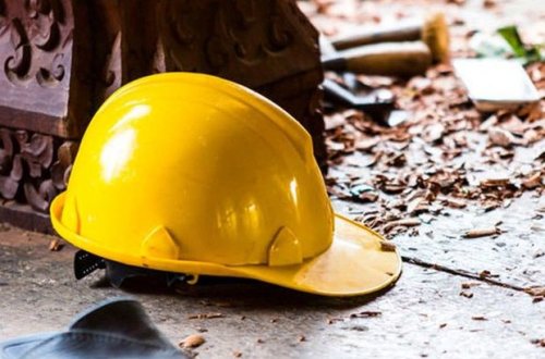 Ağdaşda usta faciəli şəkildə öldü