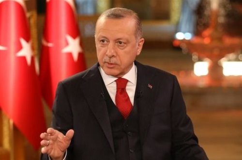 Ərdoğandan koronavirus məsləhəti: “Öpüşməyin” - VİDEO