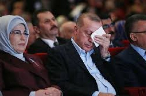 Ərdoğan bu videoya baxıb göz yaşlarını saxlaya bilmədi - VİDEO