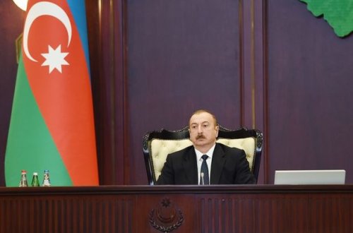 Prezident əmanətlərin sığortalanması ilə bağlı parlamentə qanun layihəsi göndərdi