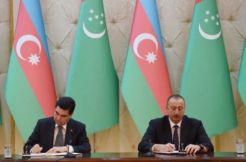 Подписаны азербайджано-туркменские документы