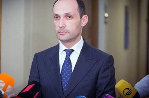 Gürcüstanda nazir müavini koronavirusa yoluxdu