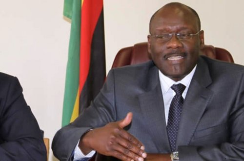 “Çin istehsalı olan prezervativlər çox balacadır” – Zimbabve səhiyyə nazirindən ŞİKAYƏT