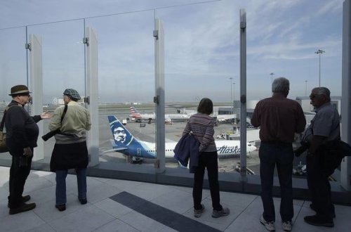 США приостанавливают на месяц прием пассажиров из Европы