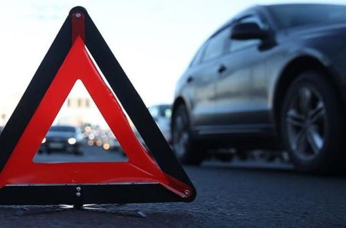 Bakıda nazirlik əməkdaşını maşın vurdu