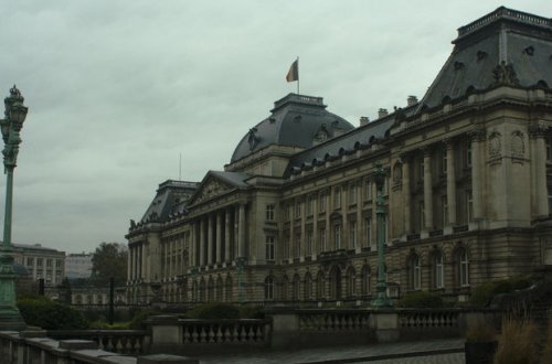 Бельгия ввела общенациональный карантин