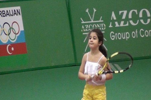 Oktay Əsədovun federasiyasında bazar: 9 yaşlı idmançımız ölkəni tərk etdi (VİDEO)