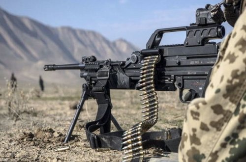 ВС Армении продолжают обстрел азербайджанских позиций