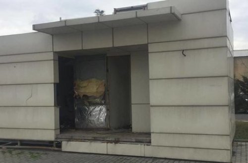 Bakıda metro yaxınlığında iyrənc mənzərə - FOTO