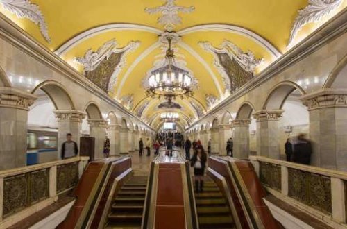 Koronavirusa görə Moskva metrosu işləməyəcək? - Mer açıqladı