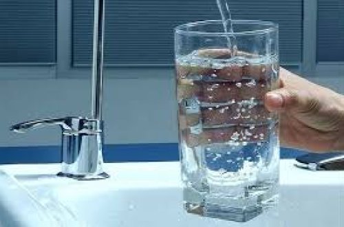 ВОЗ: Нет доказательств заражения коронавирусом через воду из-под крана