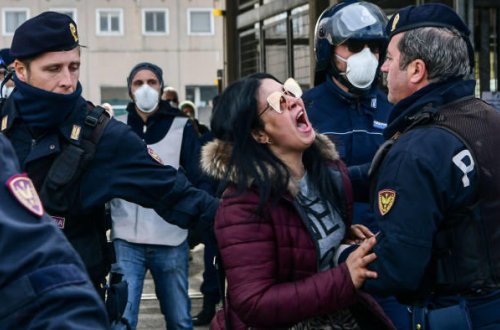 İtaliya şokda! Dərman qurtardı, maska yox, ölü sayı 6 mini keçdi - VİDEO