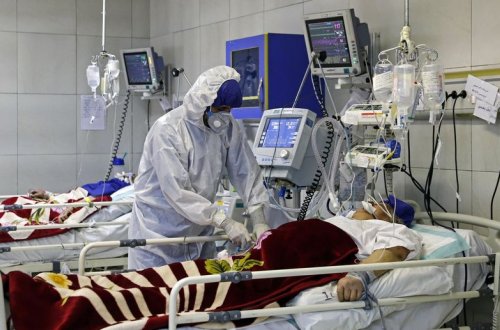 İran şokda: Ölü sayı 2077-yə çatıb (18+VİDEO)