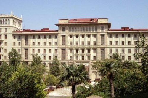 Azərbaycanda qeyri-iş günlərinin sayı artırıldı - RƏSMİ