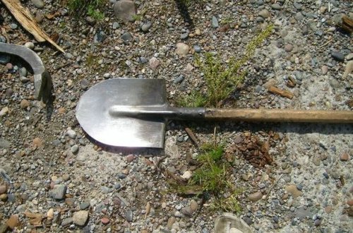 Житель Уджара убил соседа