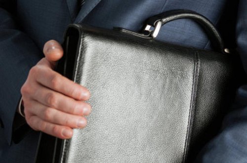 Azərbaycanda vəzifəli şəxs işdən çıxarıldı