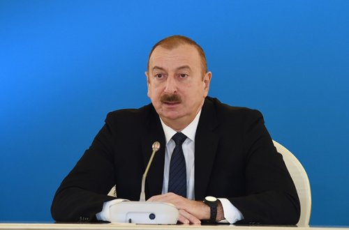 “Vəzifədə olan dostlara arxalanırsa, səhv yoldadır” - Prezidentdən xəbərdarlıq