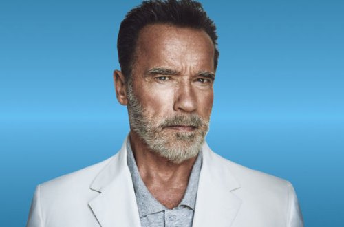 Şvartsenegger uzunqulaqla şahmat oynadı – FOTO