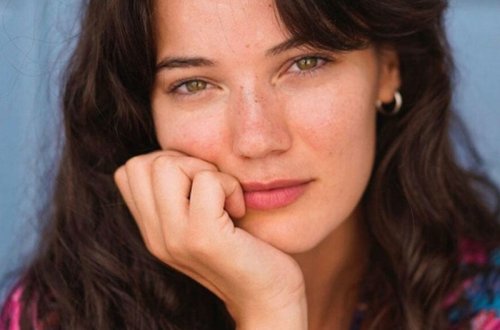 Aktrisanın doğması koronavirusdan öldü