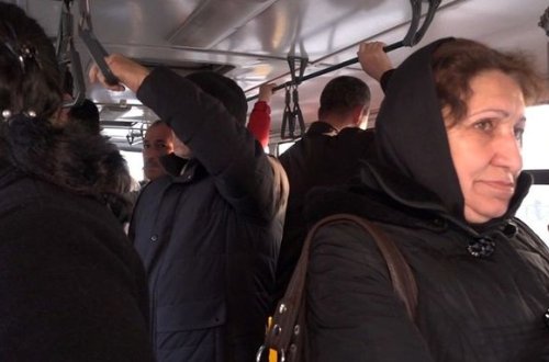 Bakıda sərnişin avtobuslarında təhlükəli vəziyyət - VİDEO