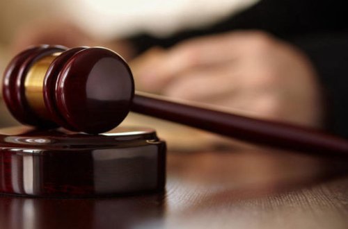 Azərbaycanda müəllimdən şok əməl: 15 yaşlı şagirdinə dəfələrlə təcavüz etdi, nişanlısını isə…