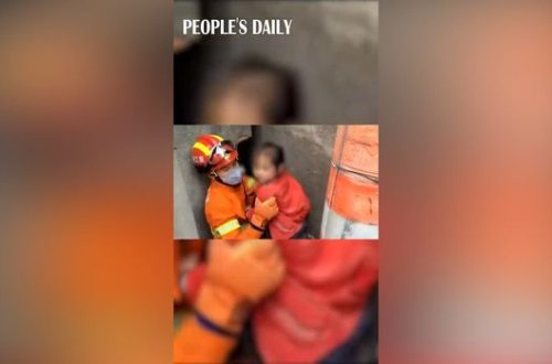В Китае дети застряли между стен, играя в прятки – ВИДЕО